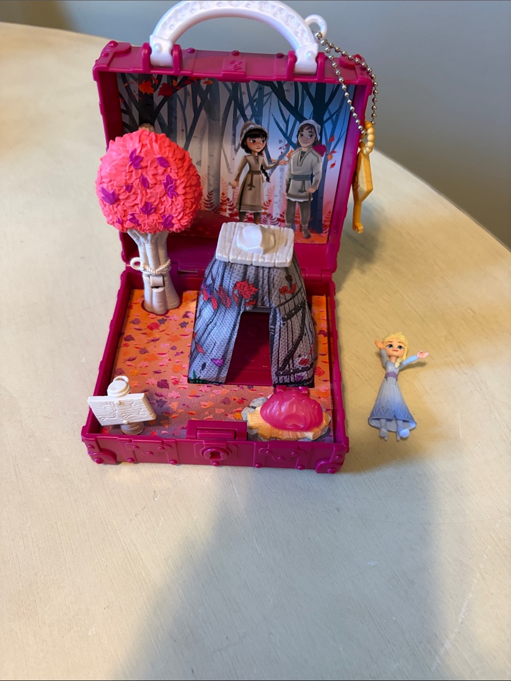 Disney Frozen 2 Pop Adventures Enchanted Forest Play Carrying Case With Elsa